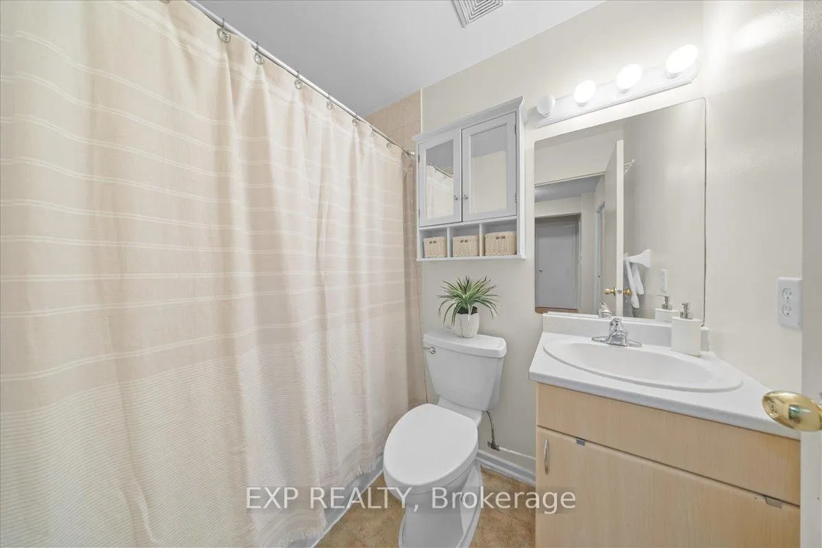 Photo 23 of 1745 Heatherington Road, Ottawa, Heron Gate/Industrial Park — HOMEH