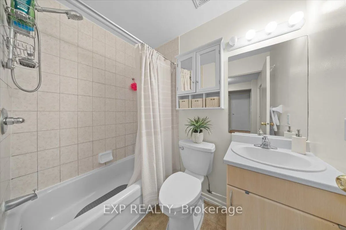 Photo 24 of 1745 Heatherington Road, Ottawa, Heron Gate/Industrial Park — HOMEH