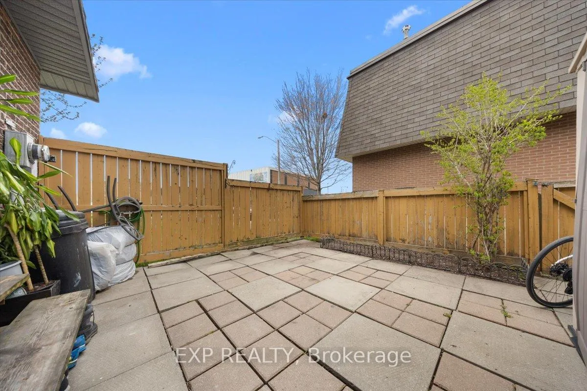 Photo 30 of 1745 Heatherington Road, Ottawa, Heron Gate/Industrial Park — HOMEH
