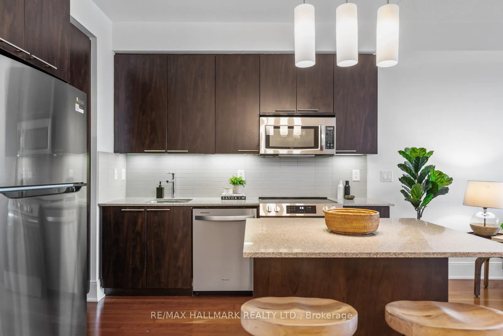 Photo 10 of Unit 1410, 25 Broadway Avenue, Toronto, Mount Pleasant West — HOMEH