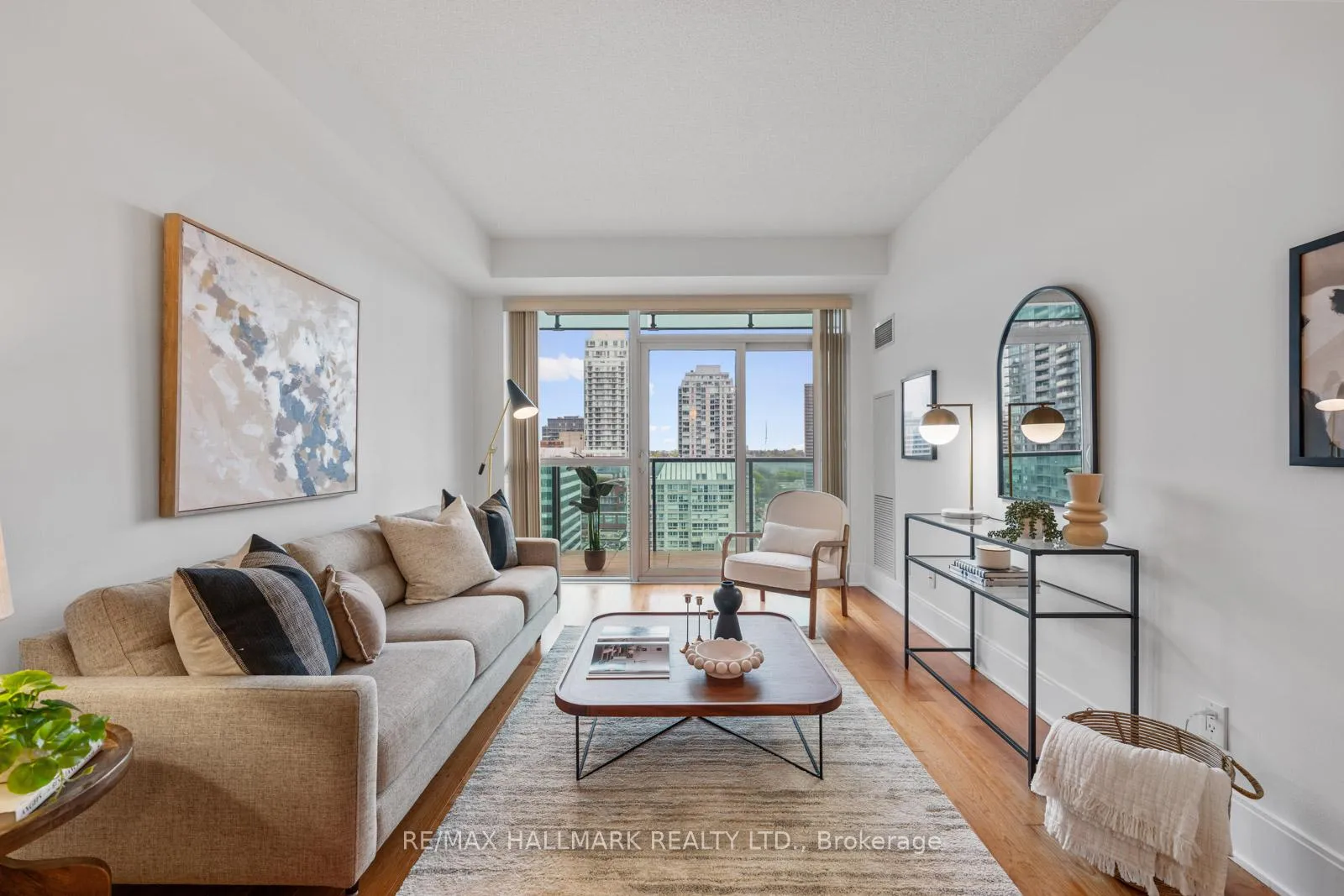 Photo 19 of Unit 1410, 25 Broadway Avenue, Toronto, Mount Pleasant West — HOMEH