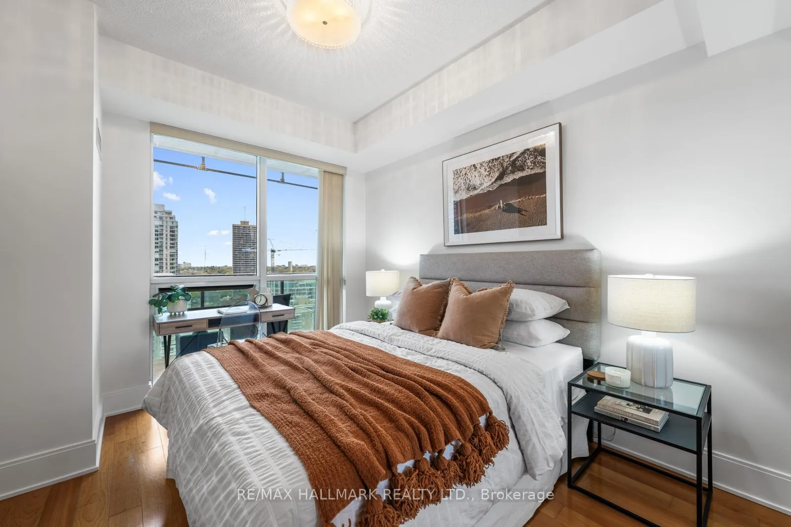 Photo 24 of Unit 1410, 25 Broadway Avenue, Toronto, Mount Pleasant West — HOMEH