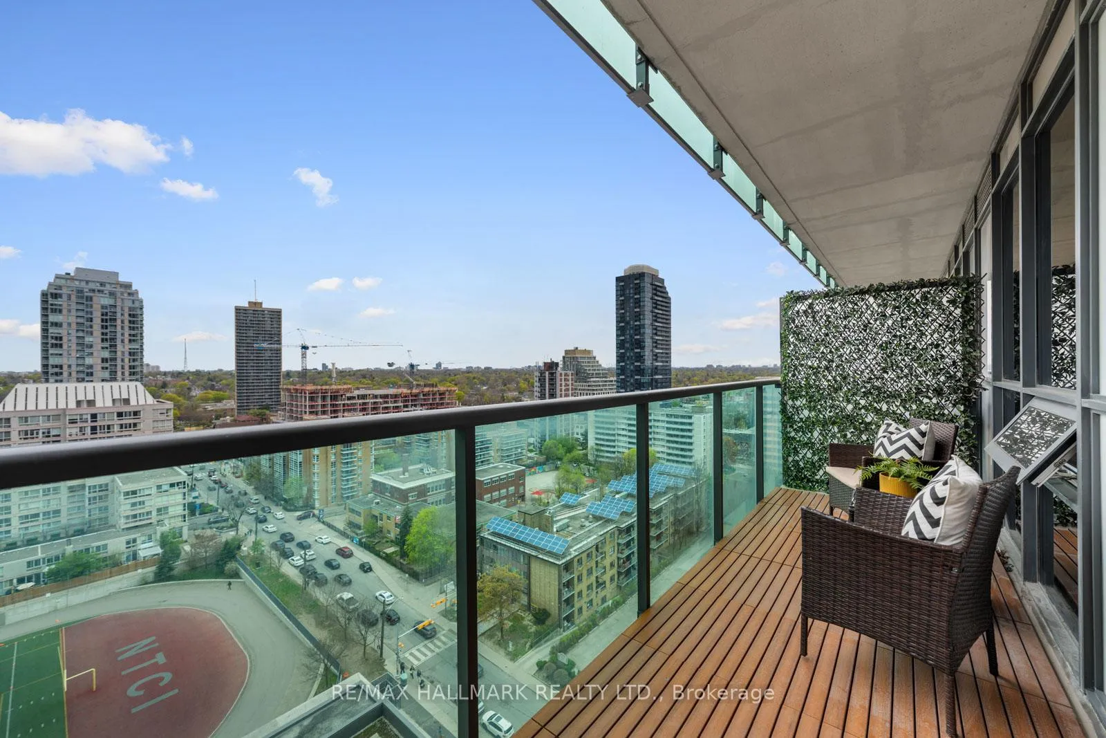 Photo 30 of Unit 1410, 25 Broadway Avenue, Toronto, Mount Pleasant West — HOMEH