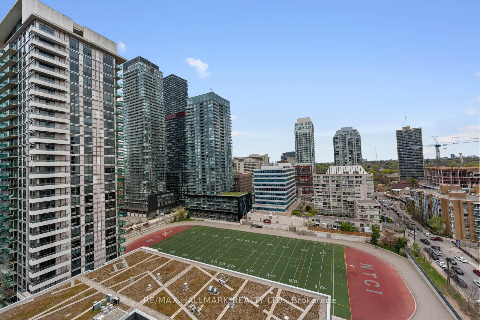 Photo 32 of Unit 1410, 25 Broadway Avenue, Toronto, Mount Pleasant West — HOMEH