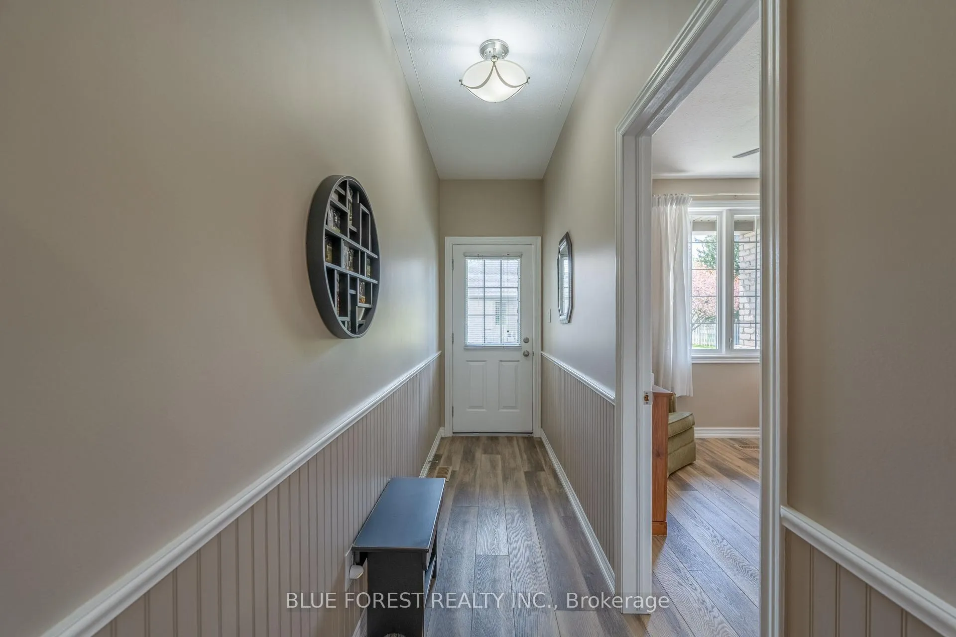 Photo 4 of Unit 2, 948 Colborne Street, Brantford — HOMEH