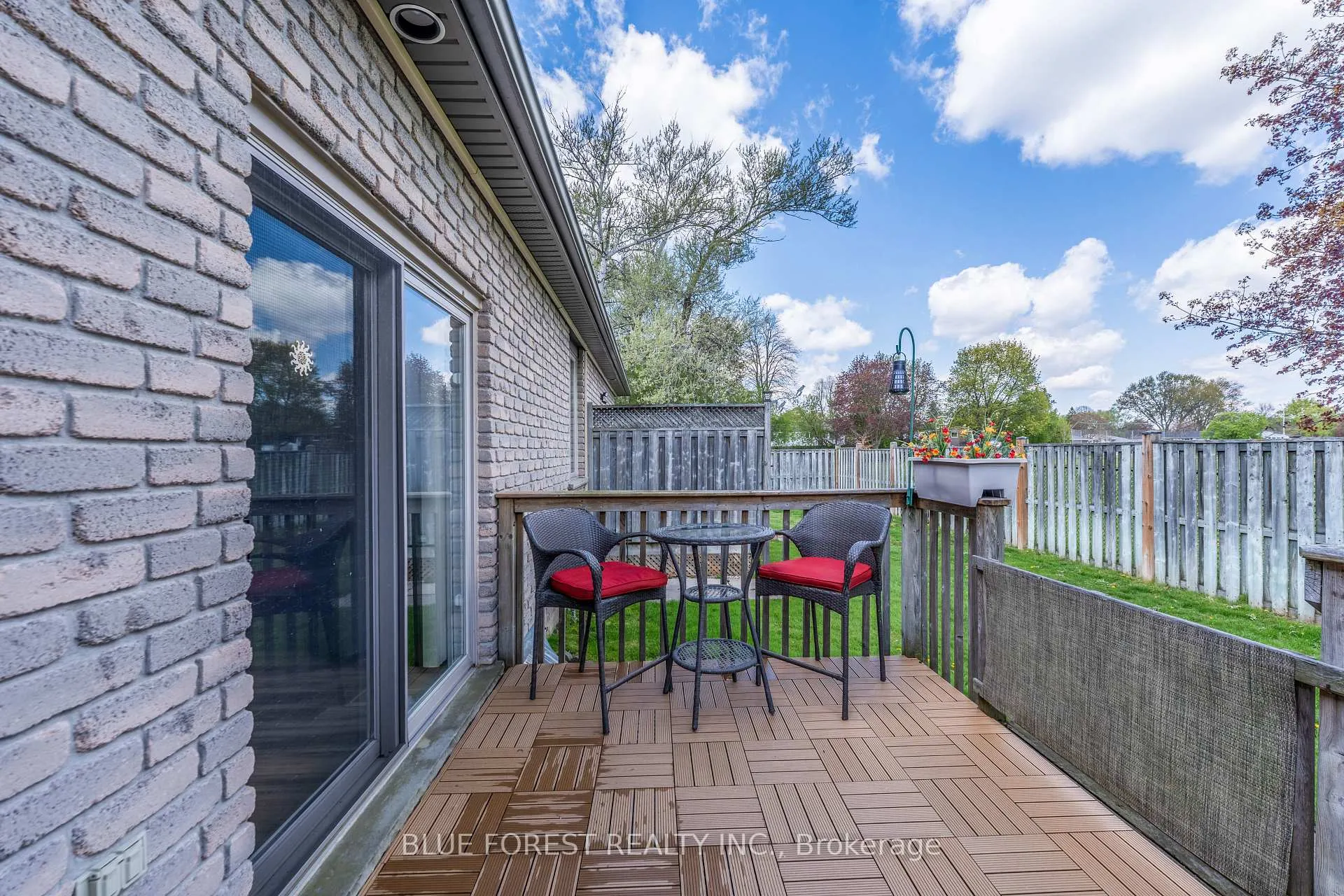 Photo 35 of Unit 2, 948 Colborne Street, Brantford — HOMEH