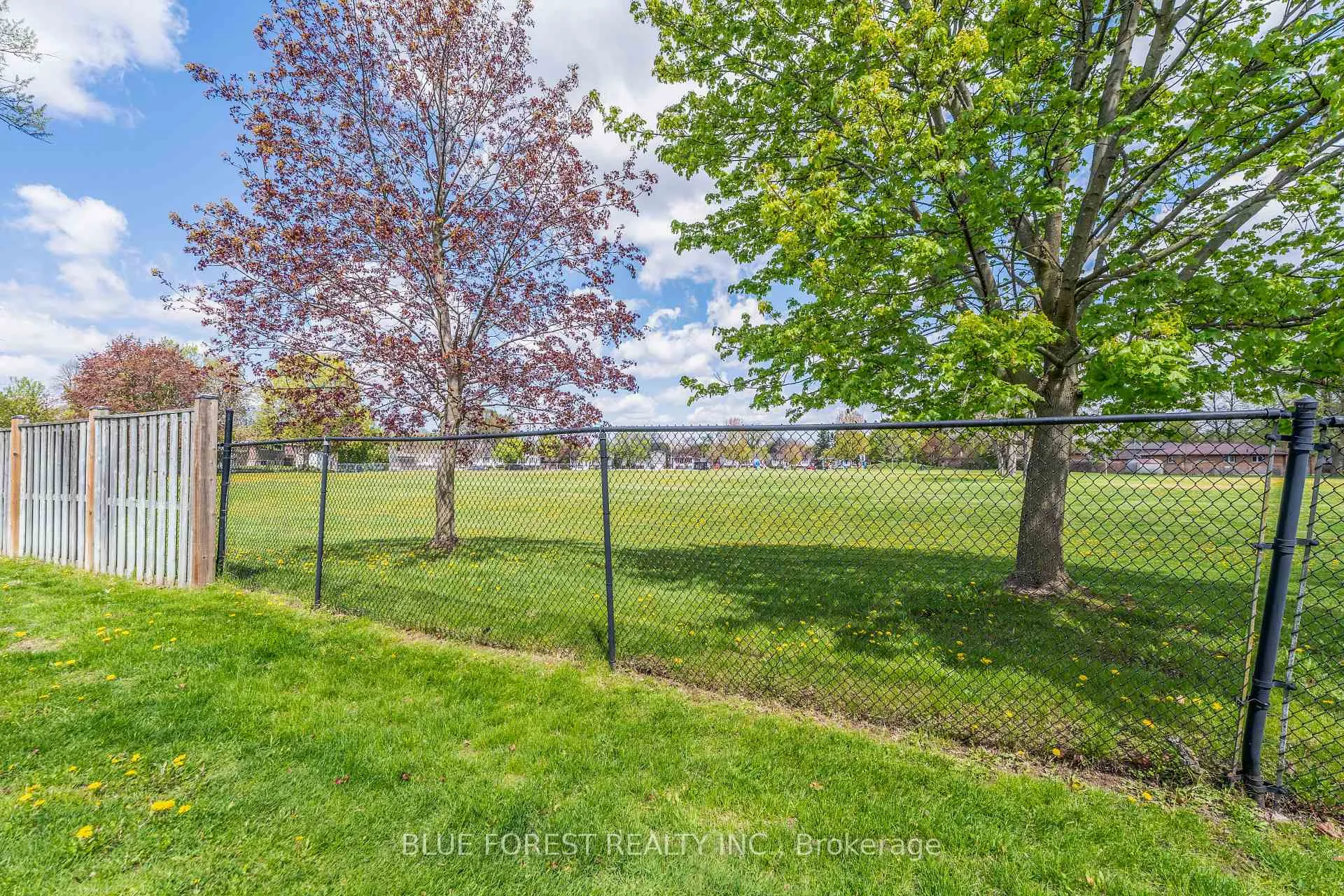 Photo 37 of Unit 2, 948 Colborne Street, Brantford — HOMEH