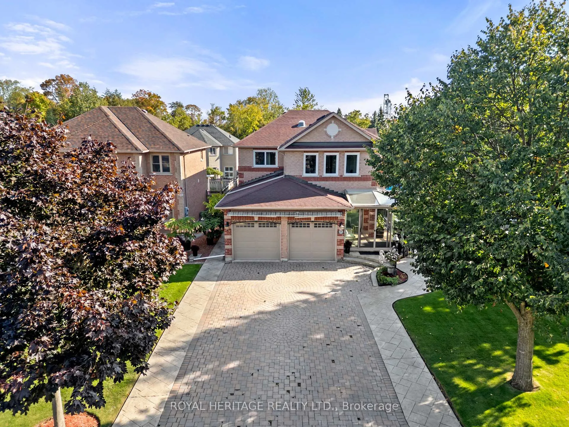 Photo 3 of 1101 Gossamer Drive, Pickering, Liverpool — HOMEH
