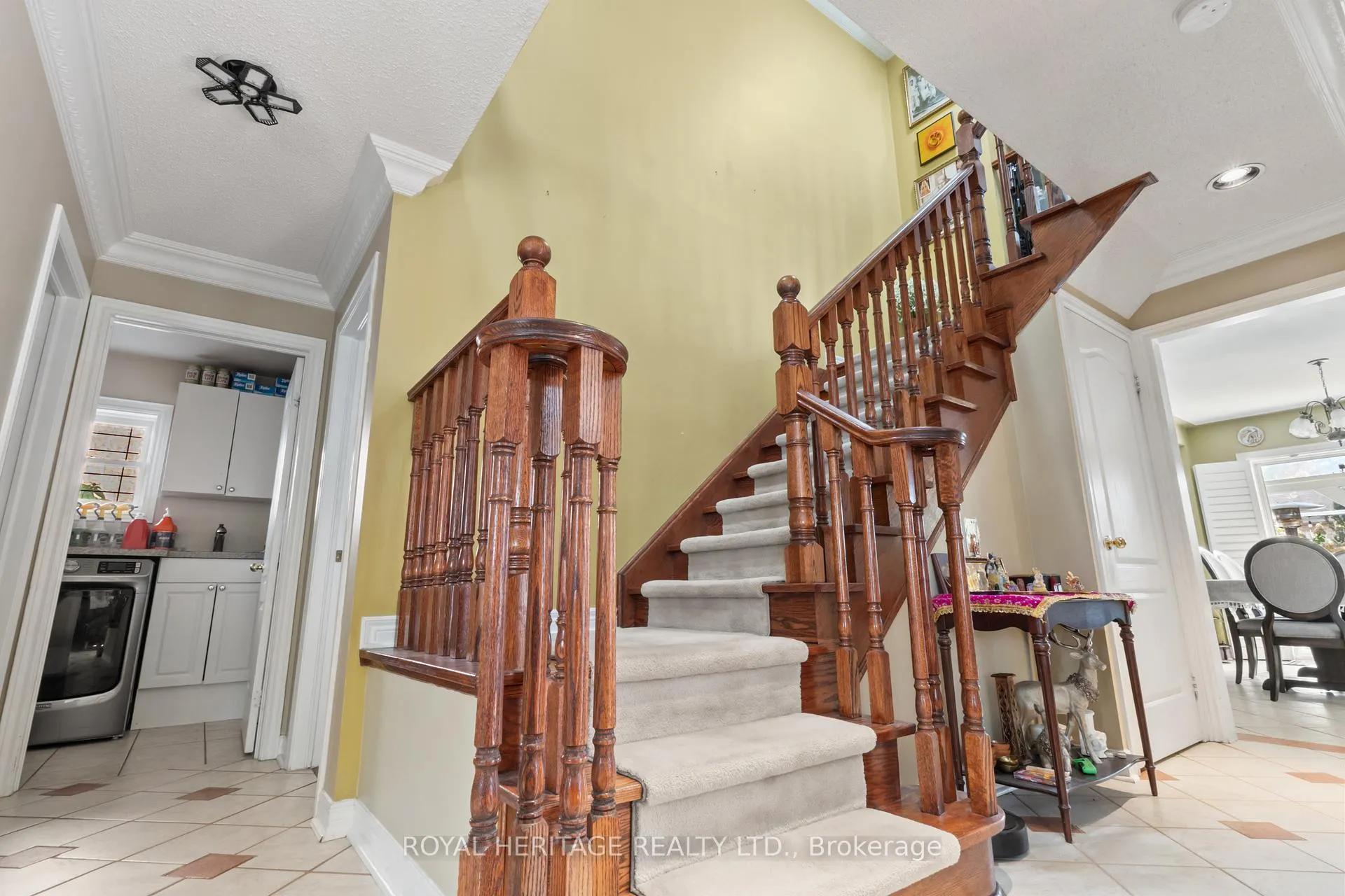 Photo 27 of 1101 Gossamer Drive, Pickering, Liverpool — HOMEH