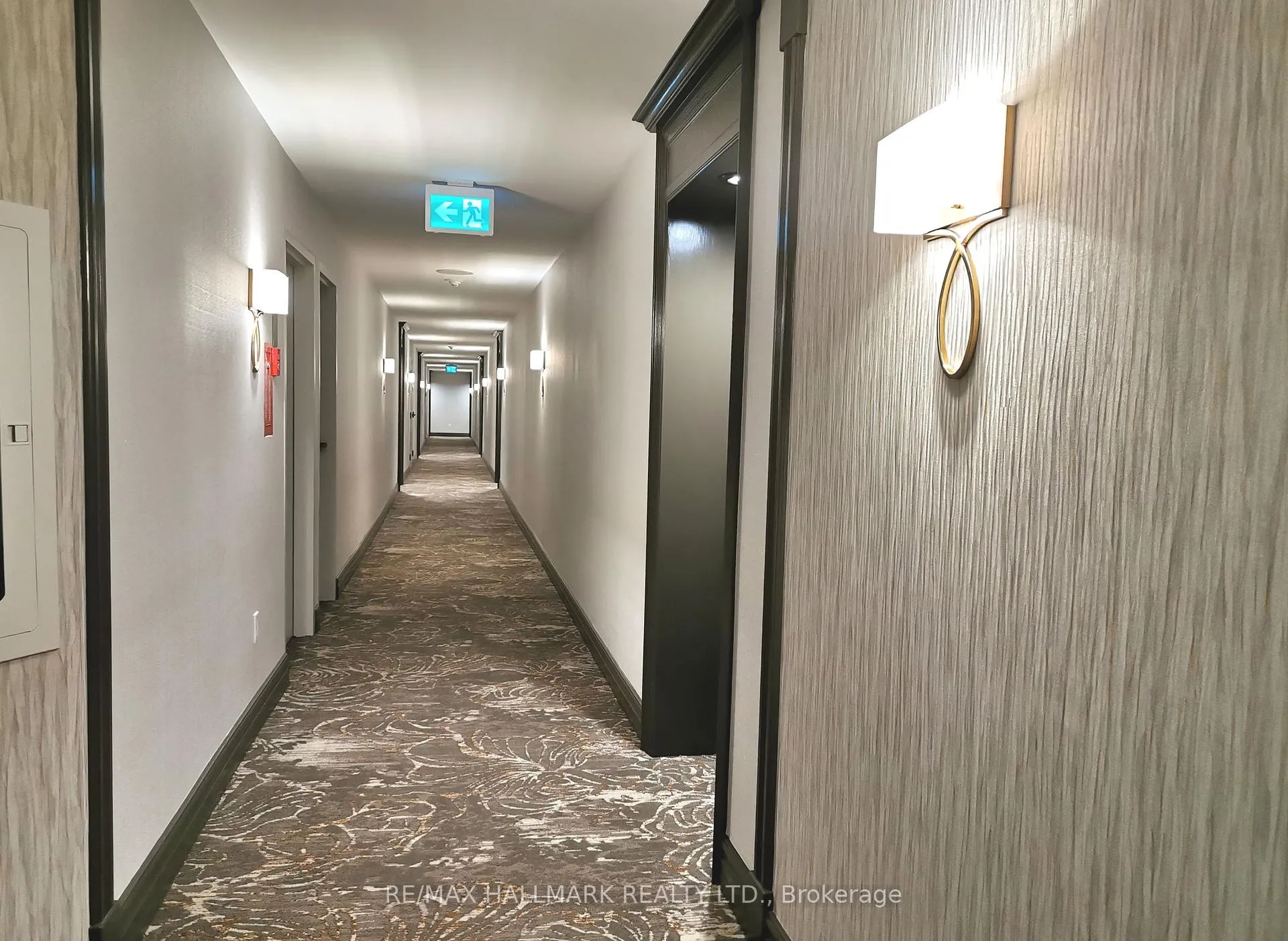 Photo 5 of Unit 926, 7825 Bayview Avenue, Markham, Aileen-Willowbrook — HOMEH