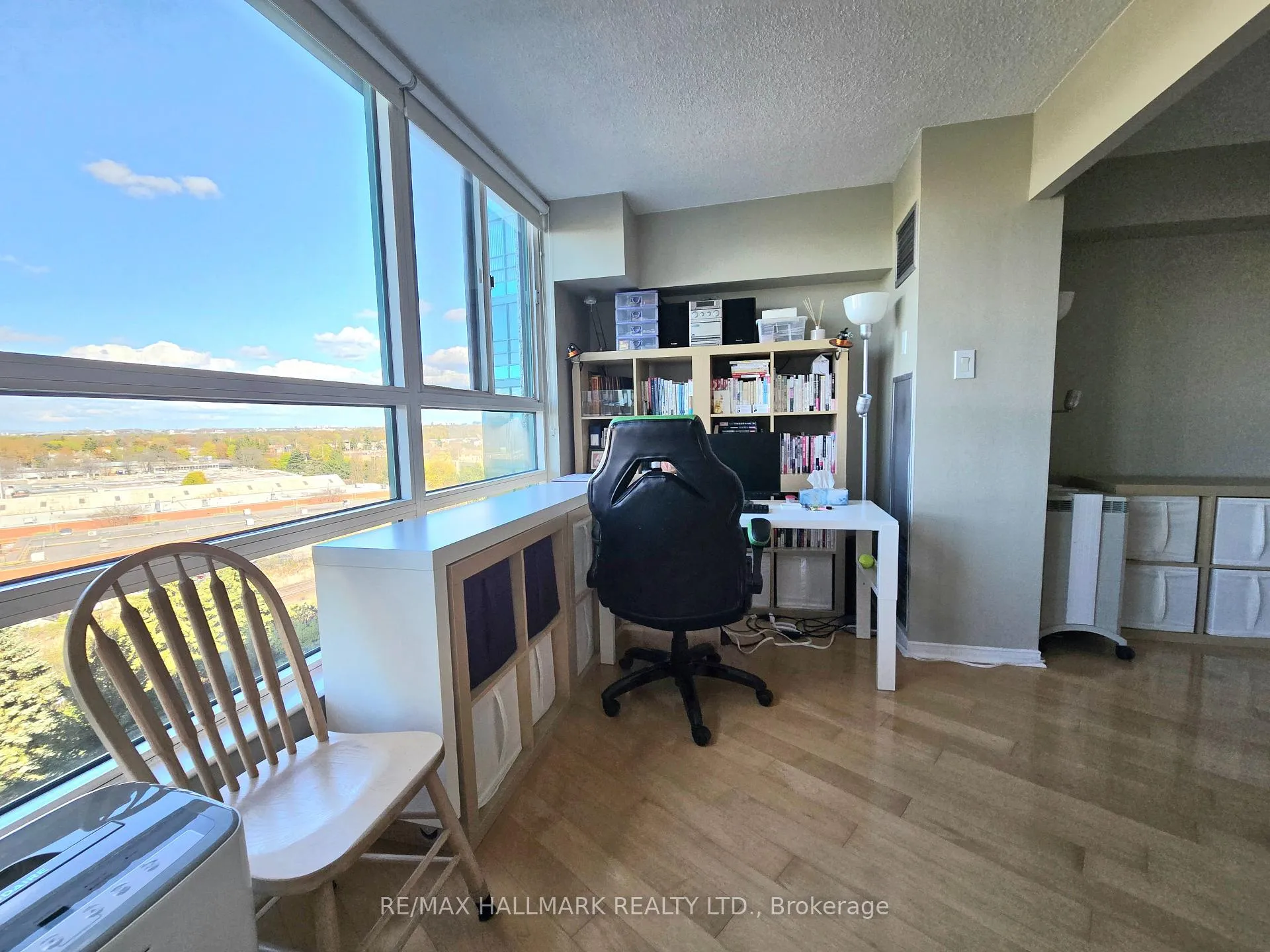 Photo 13 of Unit 926, 7825 Bayview Avenue, Markham, Aileen-Willowbrook — HOMEH