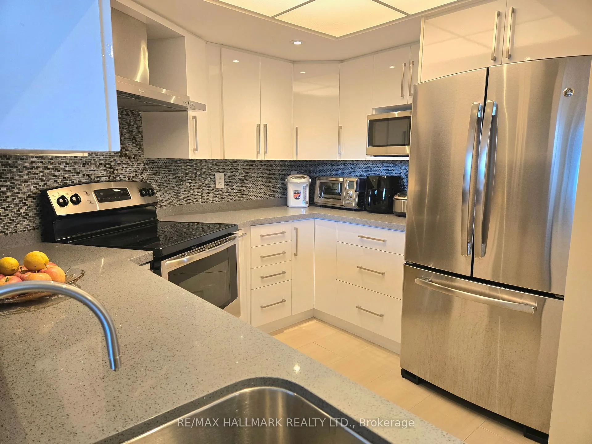 Photo 23 of Unit 926, 7825 Bayview Avenue, Markham, Aileen-Willowbrook — HOMEH