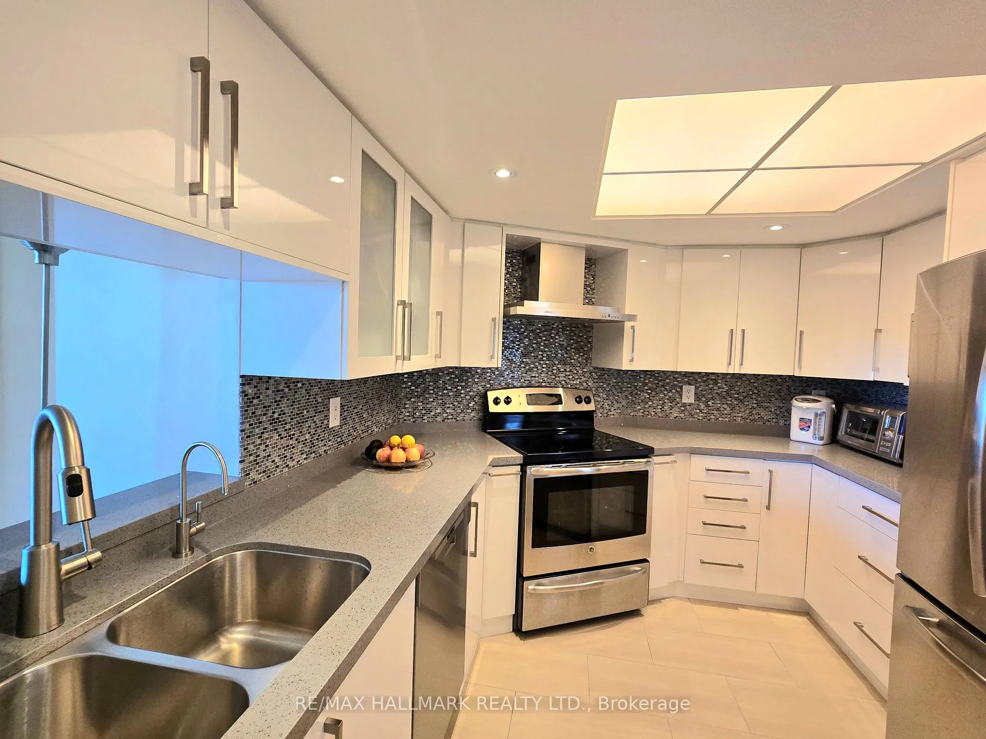 Photo 24 of Unit 926, 7825 Bayview Avenue, Markham, Aileen-Willowbrook — HOMEH