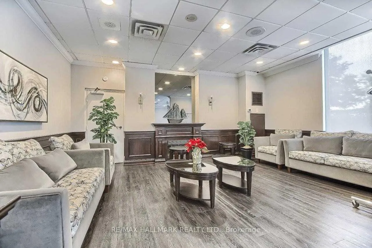 Photo 32 of Unit 926, 7825 Bayview Avenue, Markham, Aileen-Willowbrook — HOMEH