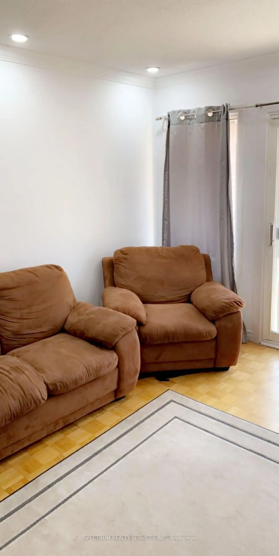 Photo 8 of Unit 68, 197 Milestone Drive, Aurora, Aurora Village — HOMEH