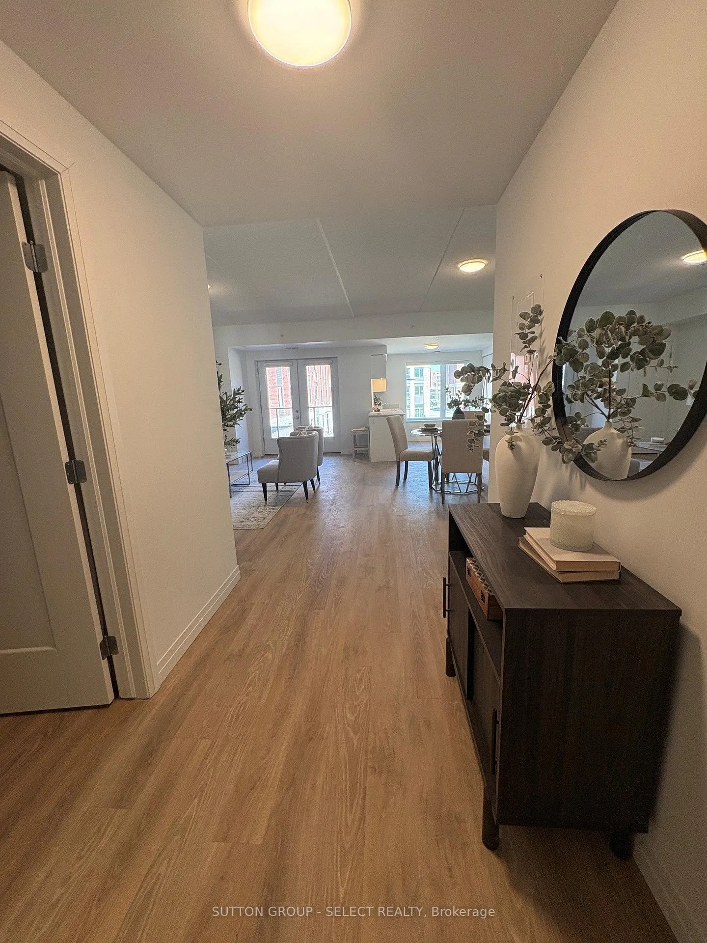 Photo 7 of Unit 215, 351 Hill Street, London, East K — HOMEH