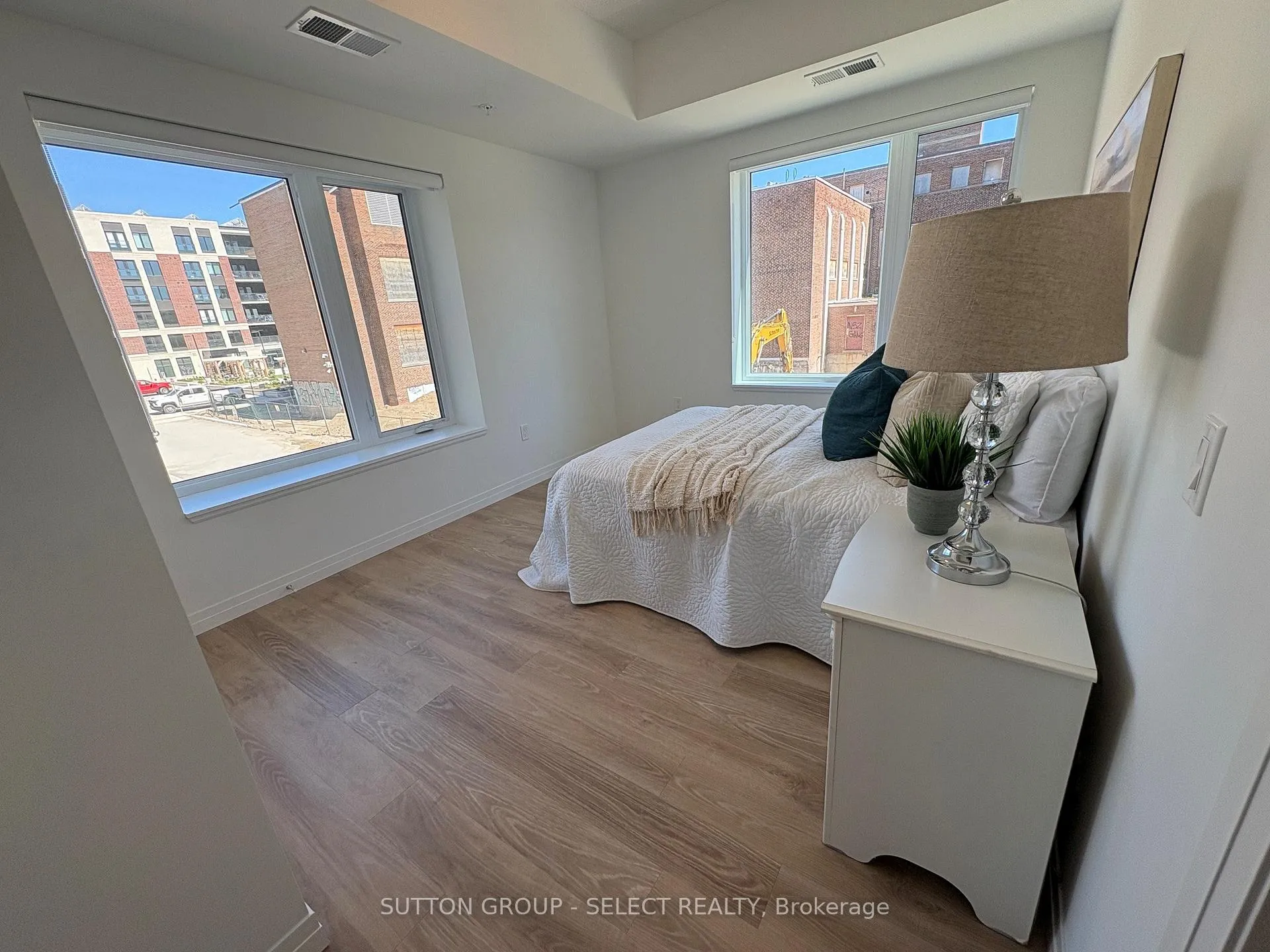 Photo 14 of Unit 215, 351 Hill Street, London, East K — HOMEH