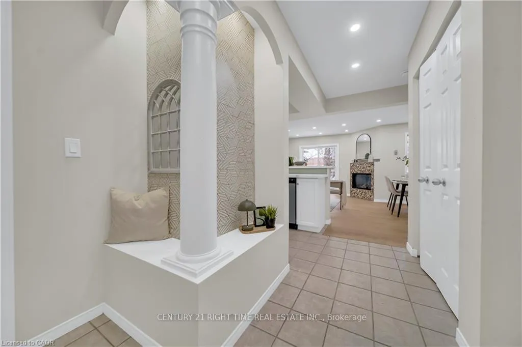 Photo 4 of 540 Mariner Drive, Waterloo — HOMEH