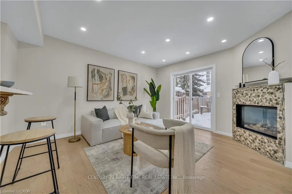 Photo 6 of 540 Mariner Drive, Waterloo — HOMEH