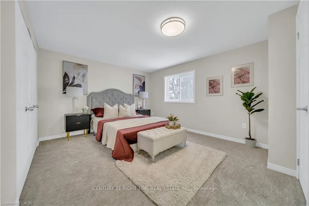 Photo 19 of 540 Mariner Drive, Waterloo — HOMEH