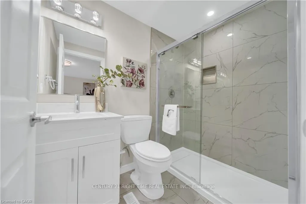 Photo 22 of 540 Mariner Drive, Waterloo — HOMEH