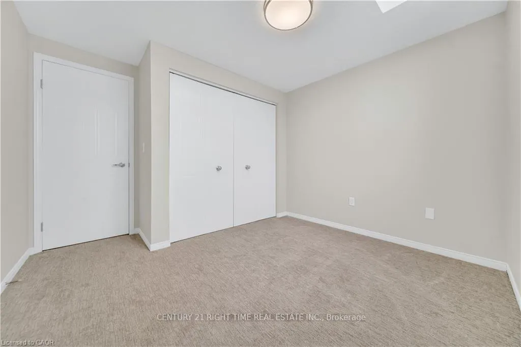Photo 26 of 540 Mariner Drive, Waterloo — HOMEH