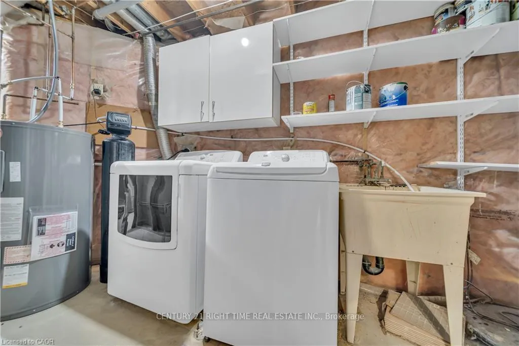 Photo 33 of 540 Mariner Drive, Waterloo — HOMEH