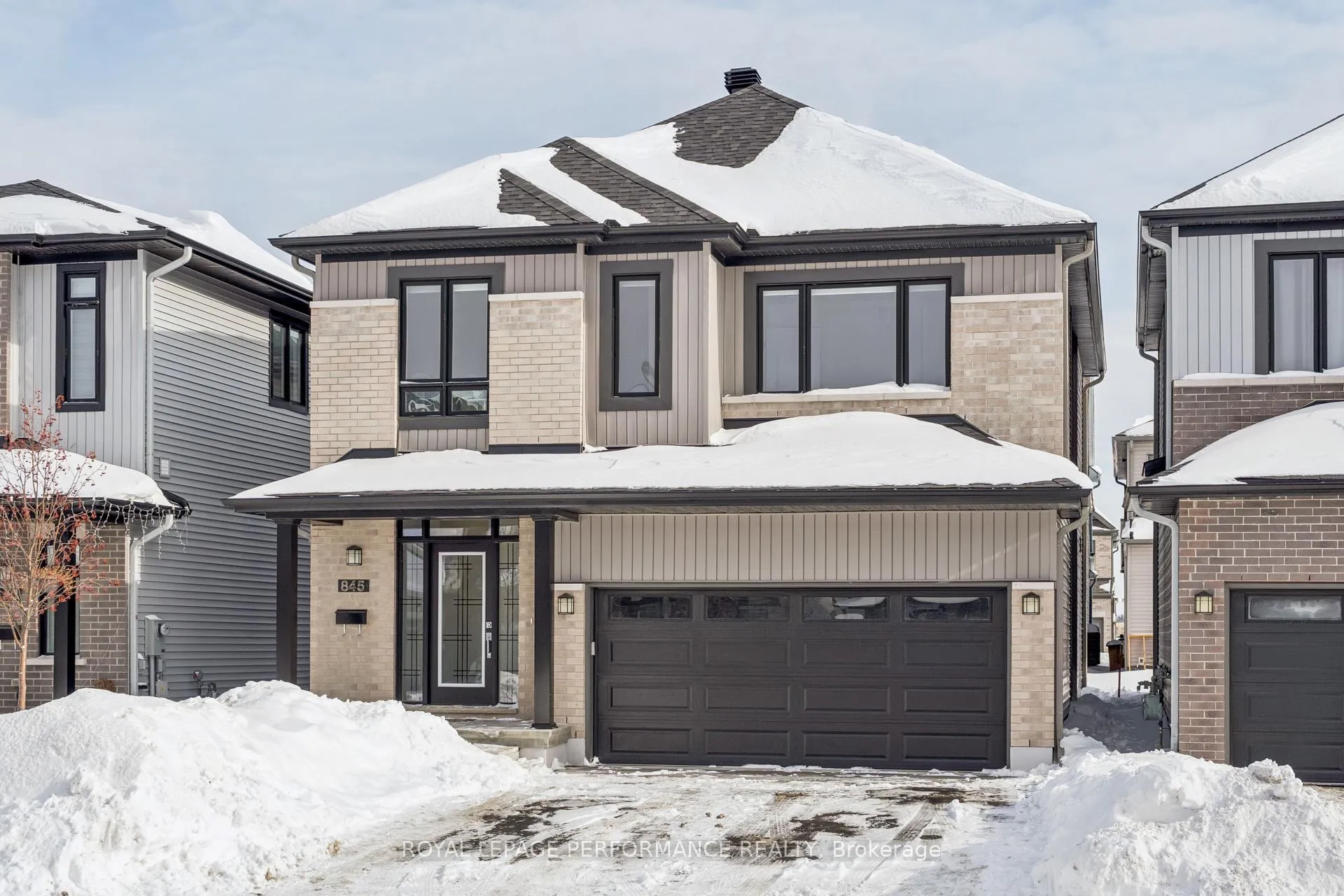 Photo 2 of 845 Snap Hook Crescent, Ottawa, Barrhaven - Half Moon Bay — HOMEH