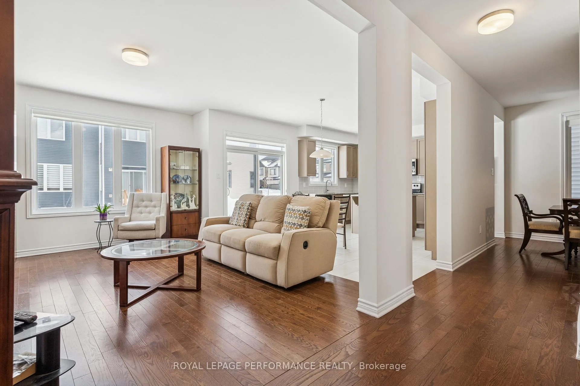 Photo 10 of 845 Snap Hook Crescent, Ottawa, Barrhaven - Half Moon Bay — HOMEH