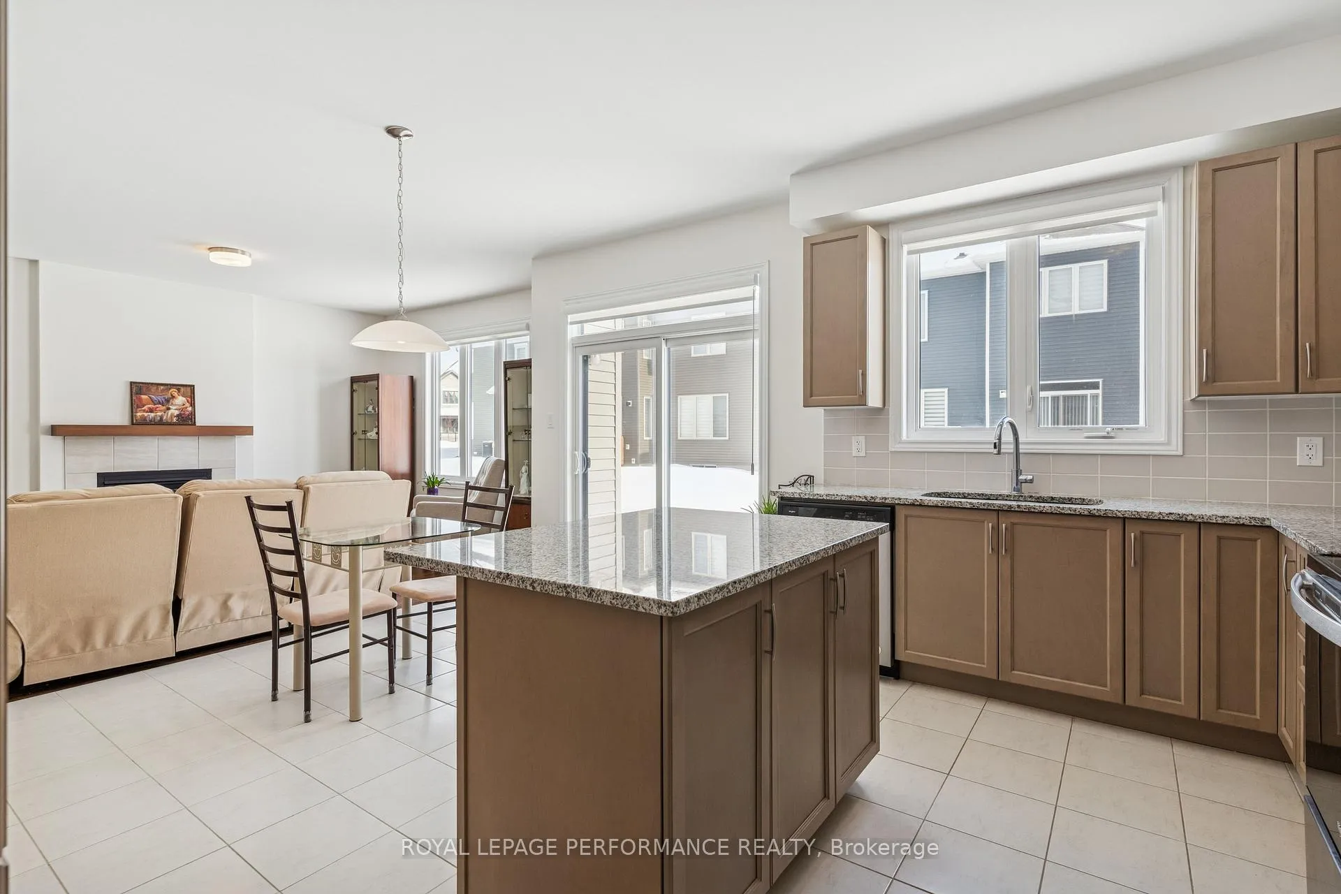 Photo 21 of 845 Snap Hook Crescent, Ottawa, Barrhaven - Half Moon Bay — HOMEH