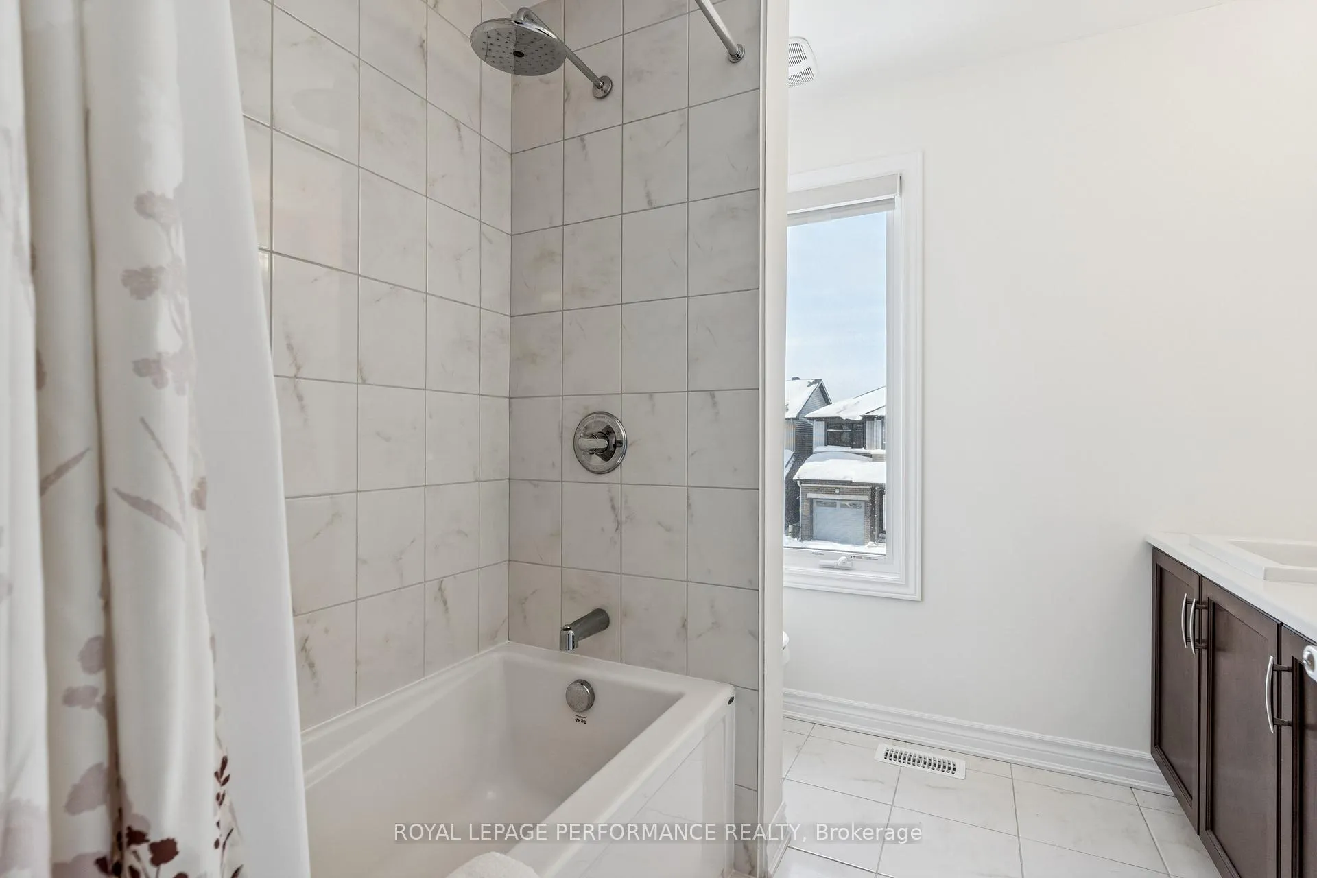Photo 27 of 845 Snap Hook Crescent, Ottawa, Barrhaven - Half Moon Bay — HOMEH