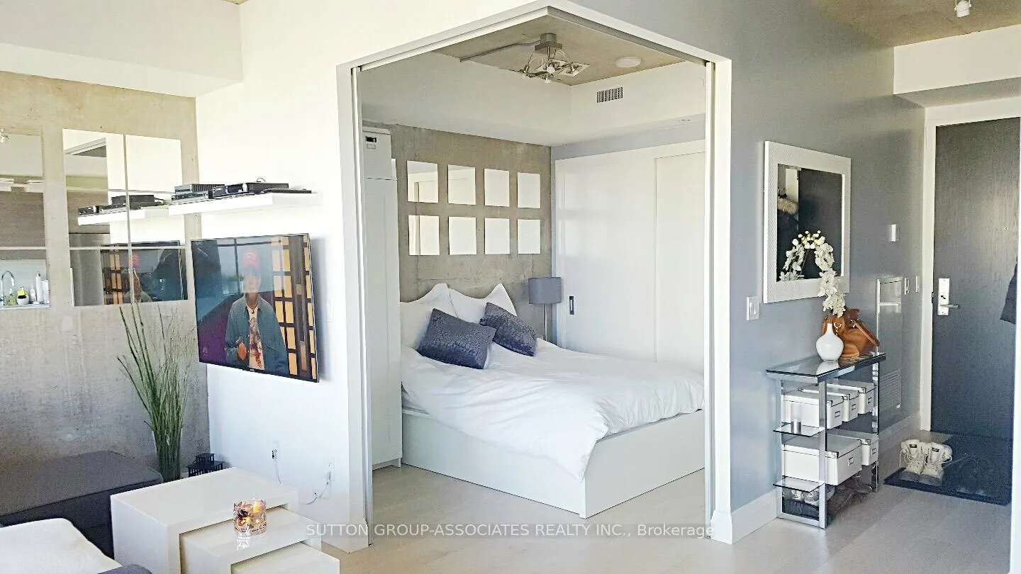 Photo 6 of Unit 2802, 224 King Street W, Toronto, Waterfront Communities — HOMEH