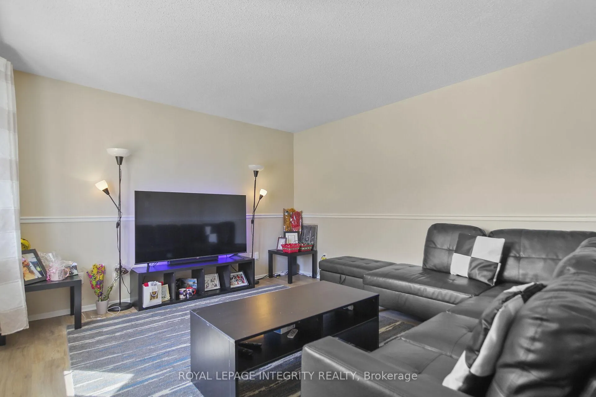 Photo 13 of Unit 10, 3 Stonebank Crescent, Ottawa, Westcliffe Estates — HOMEH