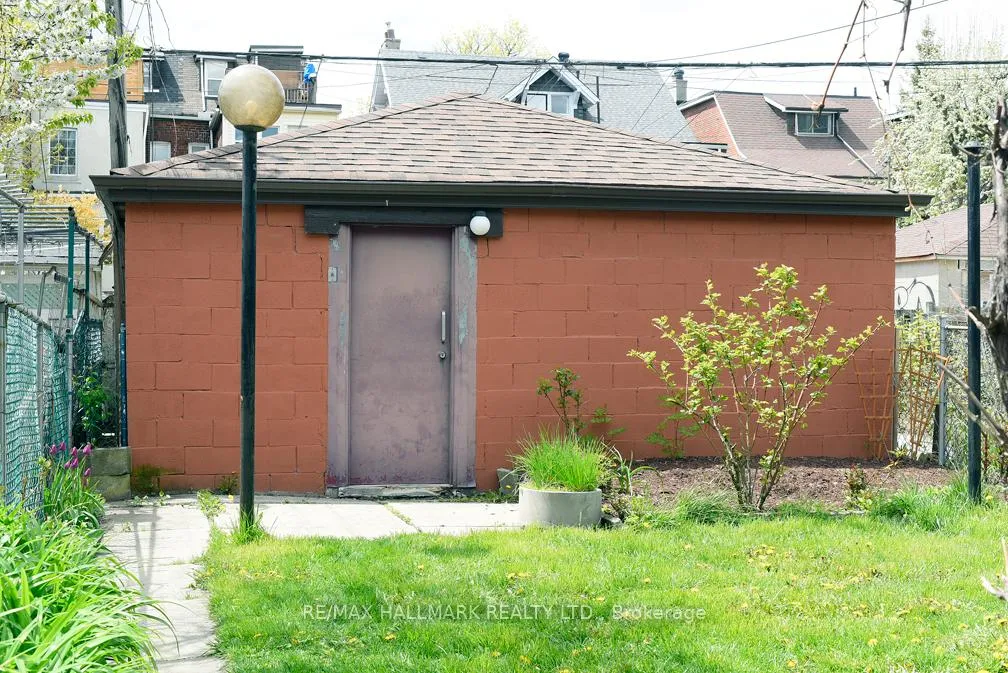 Photo 73 of Unit 2 Upper, 576 Ossington Avenue S, Toronto, Palmerston-Little Italy — HOMEH