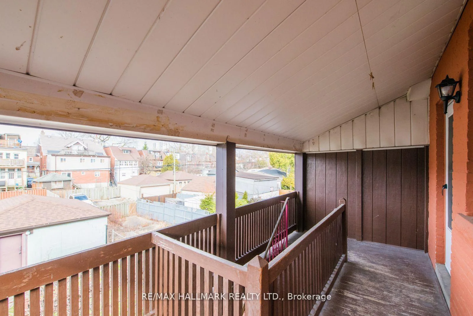 Photo 49 of Unit 2 Upper, 576 Ossington Avenue S, Toronto, Palmerston-Little Italy — HOMEH