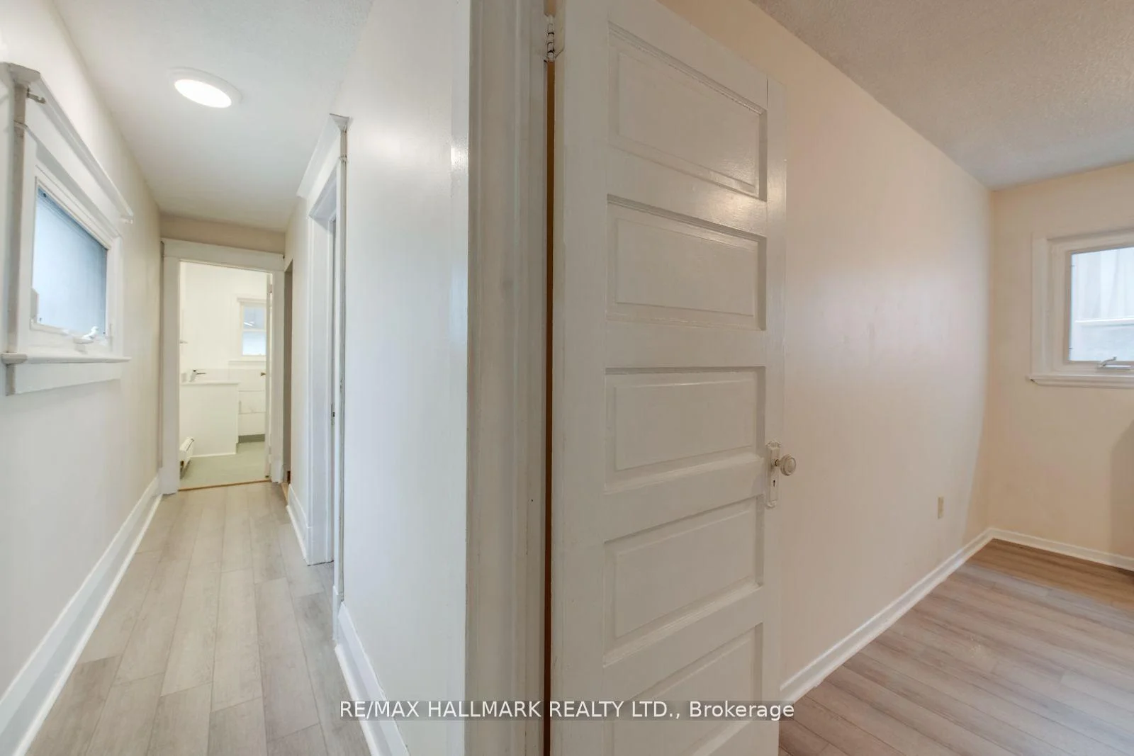 Photo 87 of Unit 2 Upper, 576 Ossington Avenue S, Toronto, Palmerston-Little Italy — HOMEH