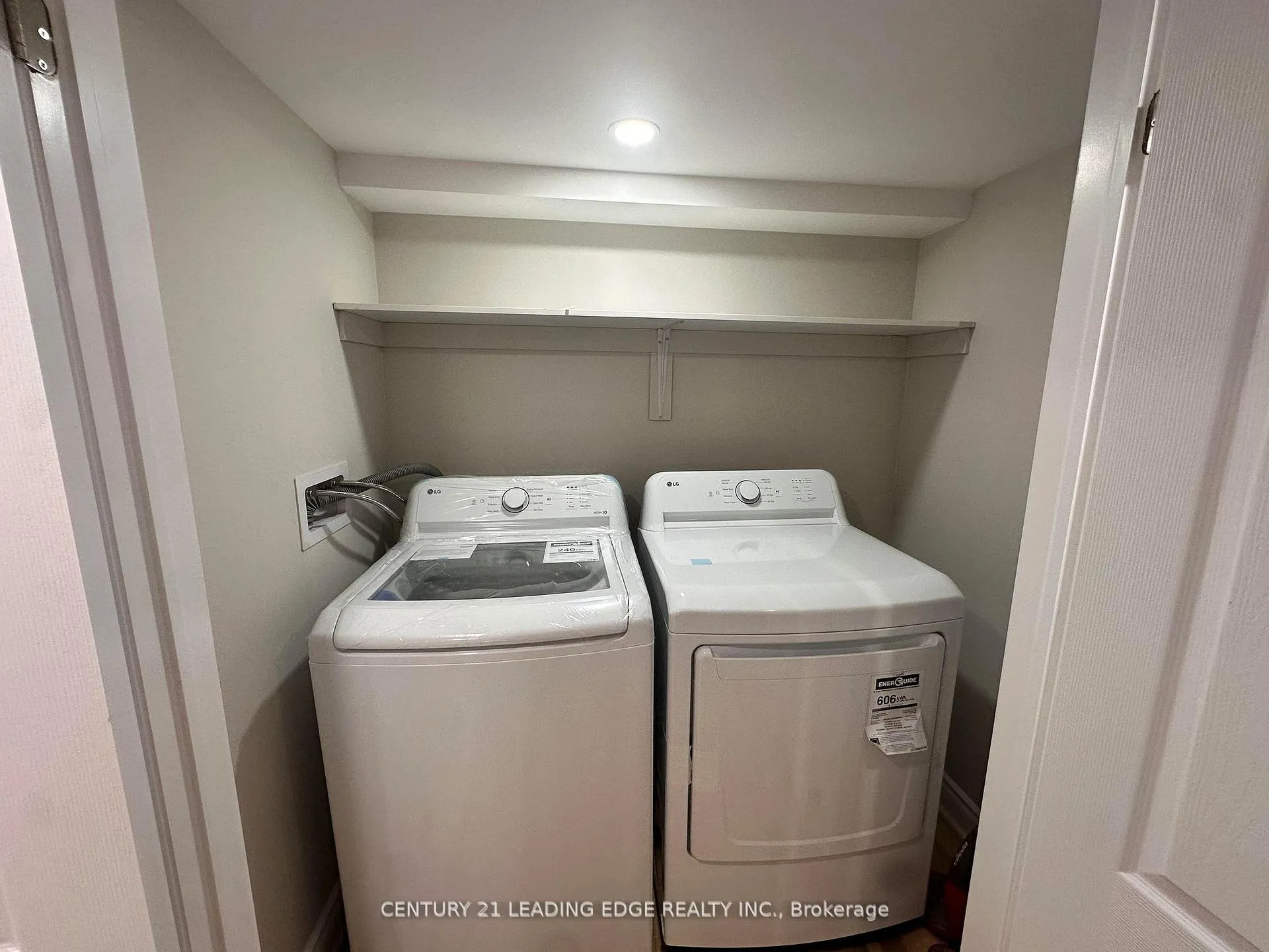 Photo 14 of Unit Basement, 825 Corbetts Road, Oshawa, Pinecrest — HOMEH