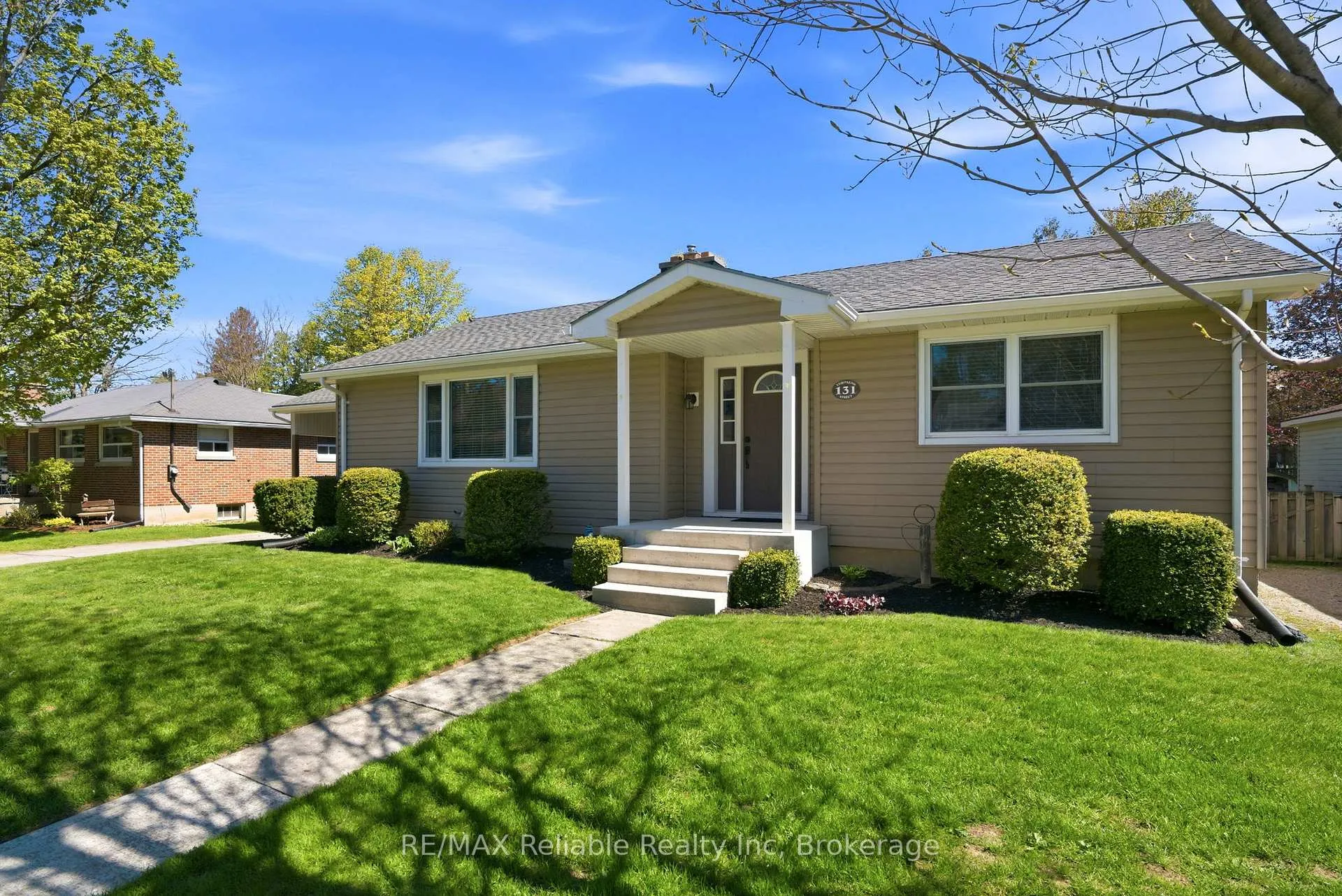 Photo 39 of 131 Townsend Street, Central Huron, Clinton — HOMEH