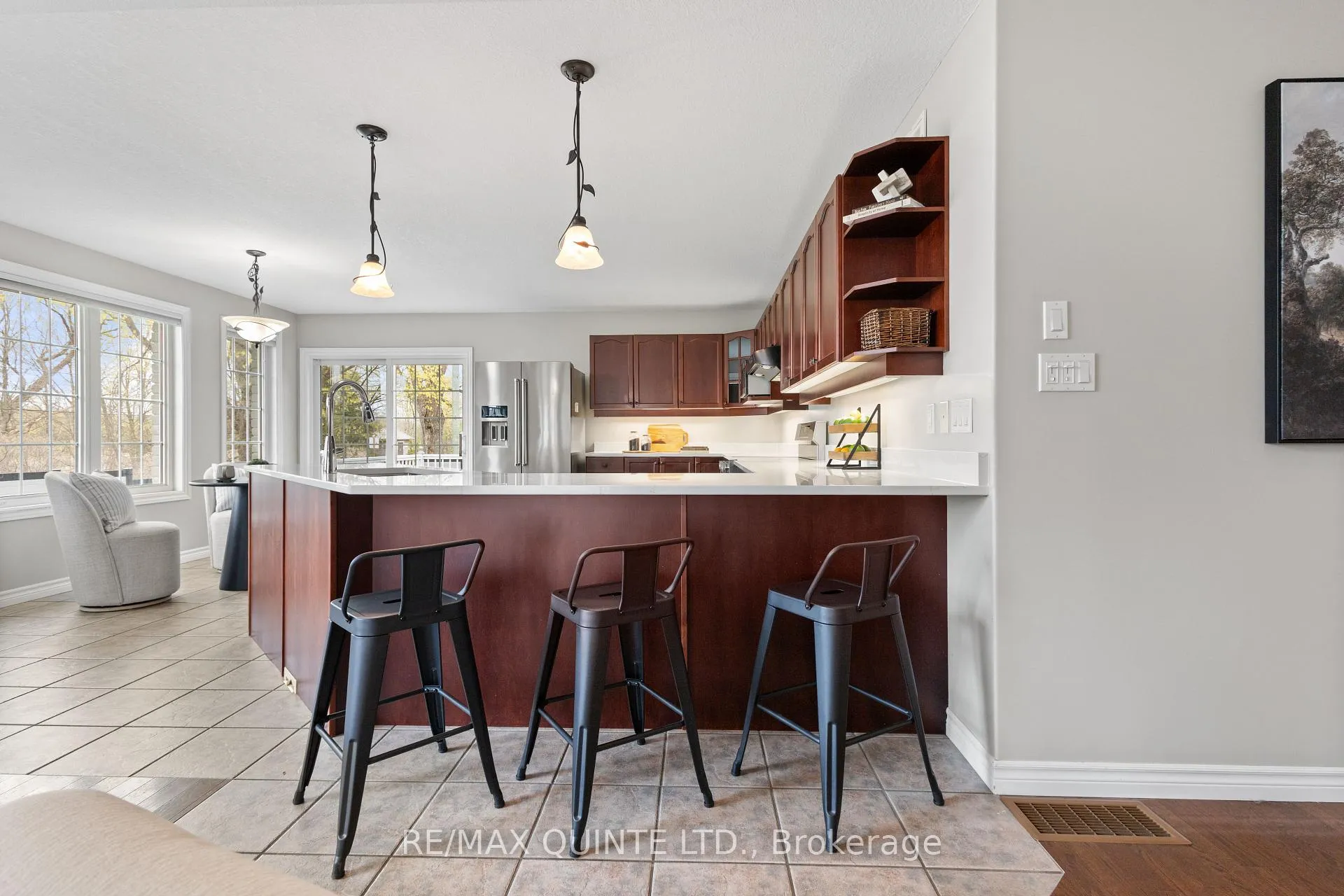 Photo 17 of 2 Applecrest Lane, Quinte West, Murray Ward — HOMEH