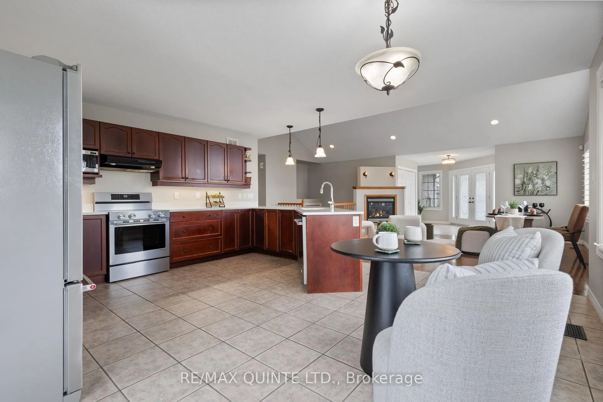 Photo 22 of 2 Applecrest Lane, Quinte West, Murray Ward — HOMEH