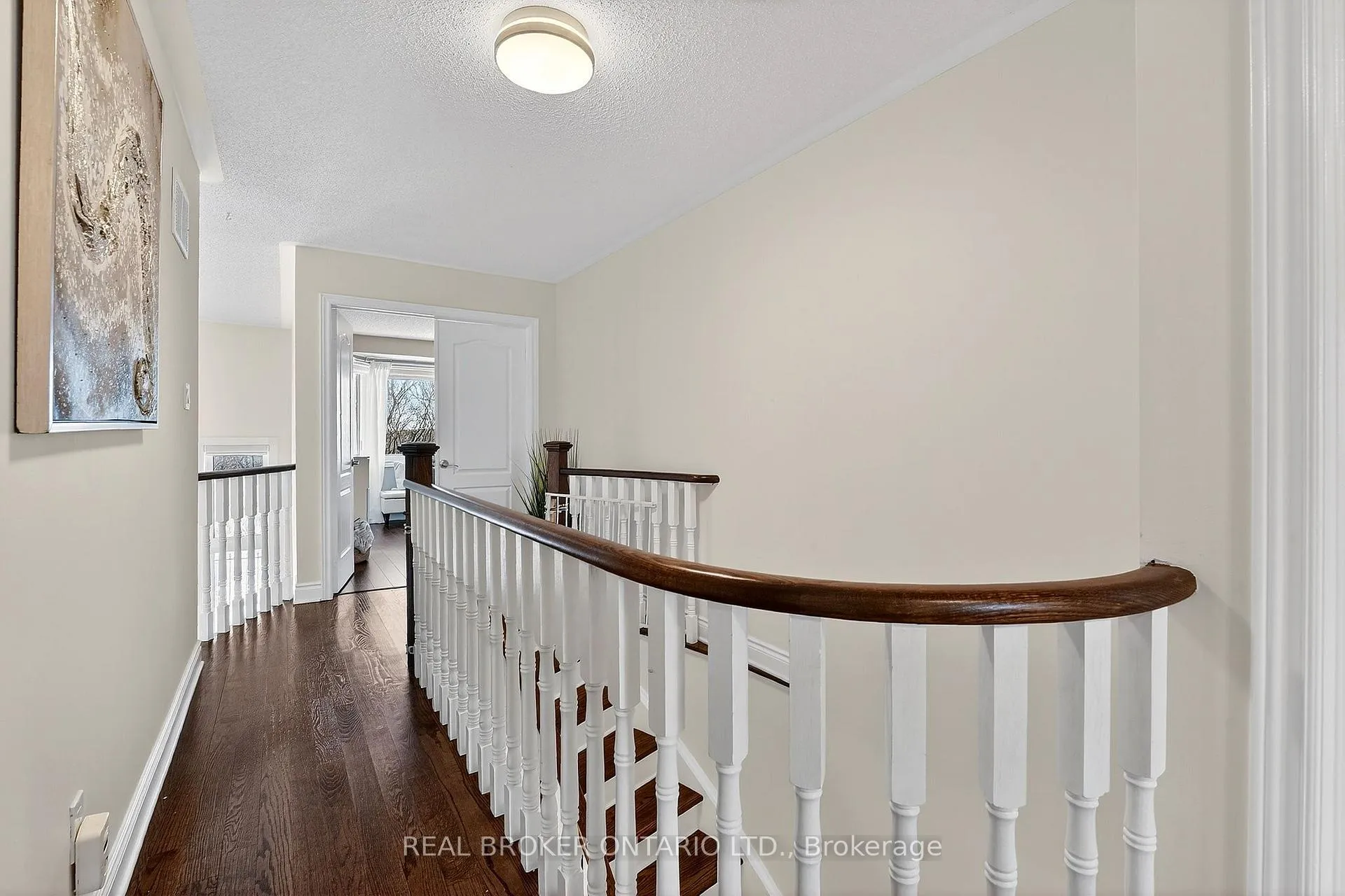 Photo 30 of 67 Summer Valley Drive, Brampton, Snelgrove — HOMEH