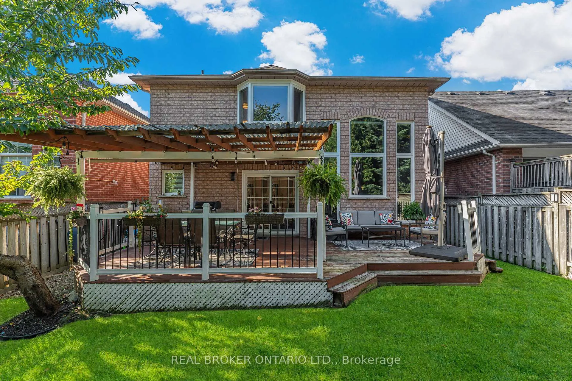 Photo 43 of 67 Summer Valley Drive, Brampton, Snelgrove — HOMEH