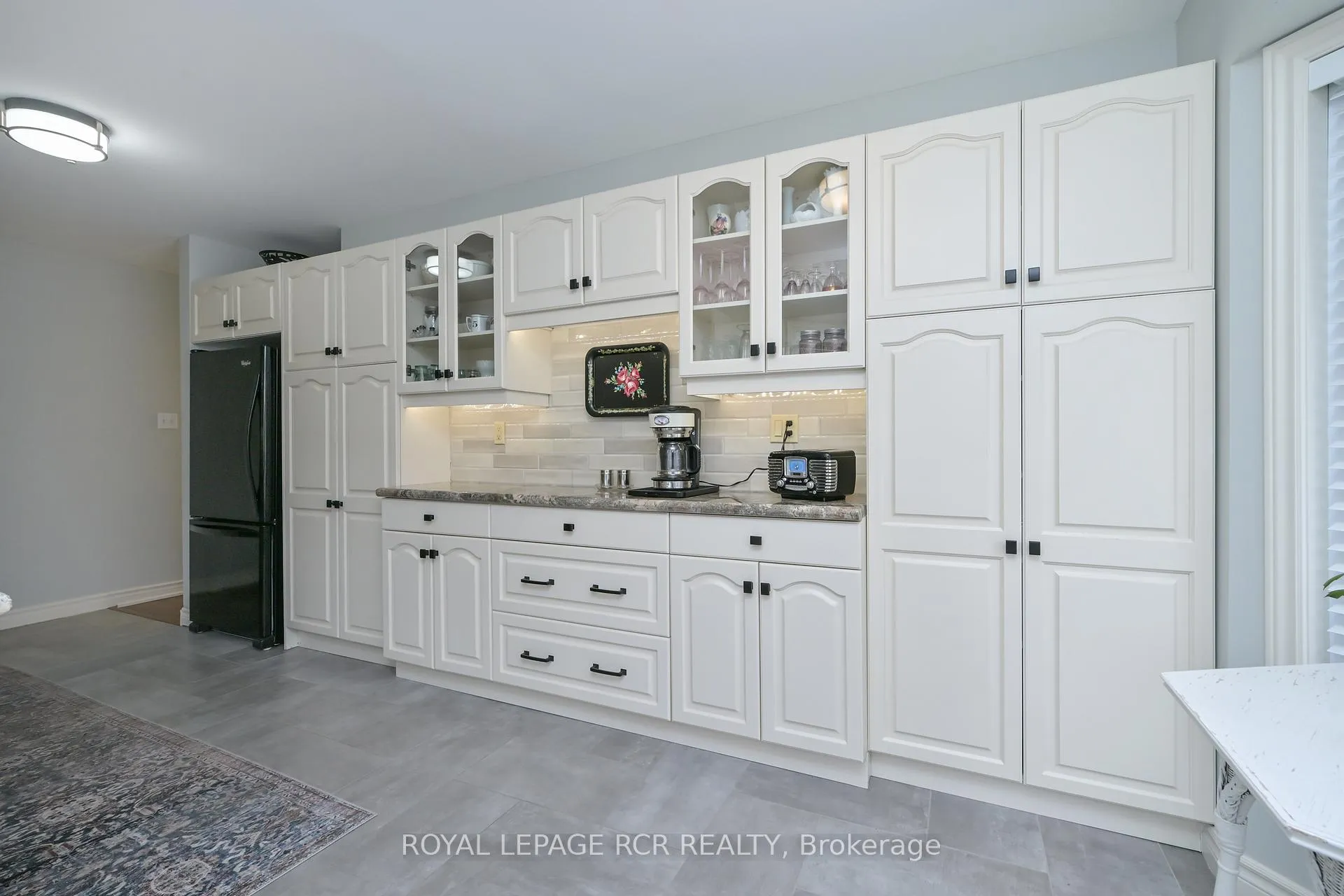 Photo 5 of 196 Riverview Road, New Tecumseth, Alliston — HOMEH