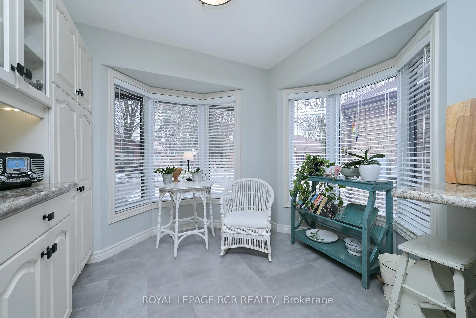 Photo 7 of 196 Riverview Road, New Tecumseth, Alliston — HOMEH