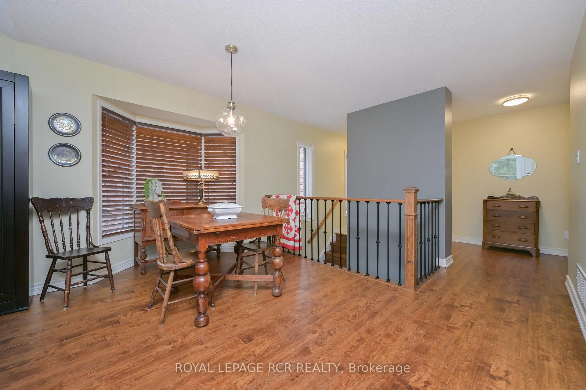 Photo 11 of 196 Riverview Road, New Tecumseth, Alliston — HOMEH