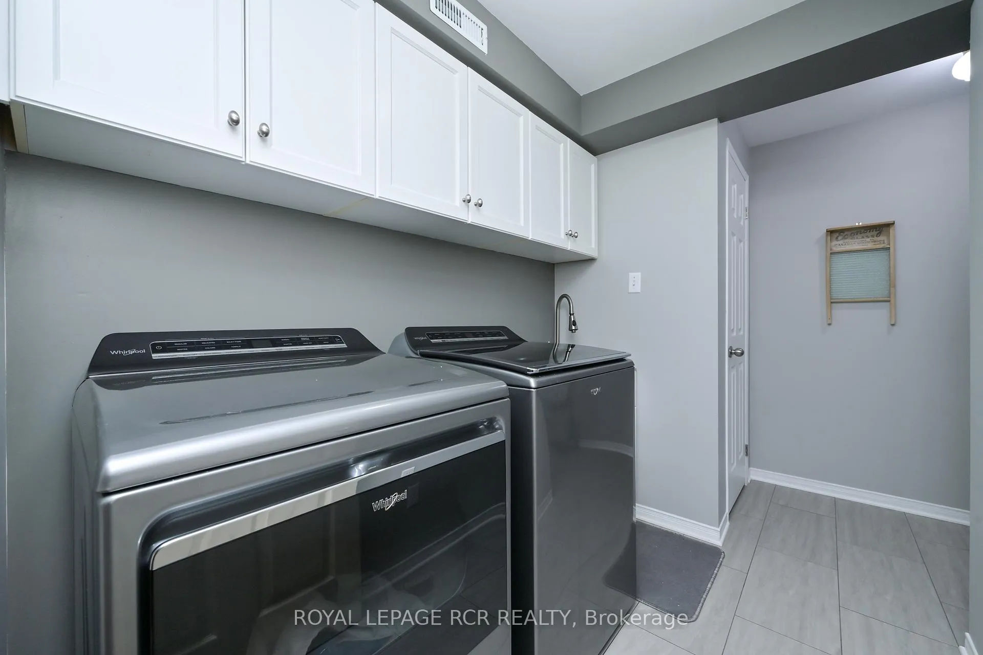 Photo 28 of 196 Riverview Road, New Tecumseth, Alliston — HOMEH
