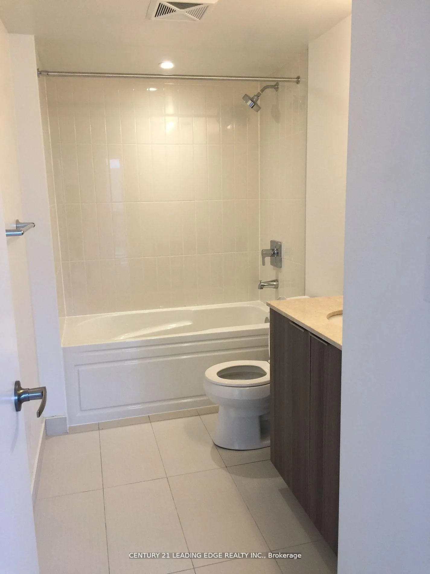 Photo 18 of Unit 2209, 955 Bay Street, Toronto, Bay Street Corridor — HOMEH