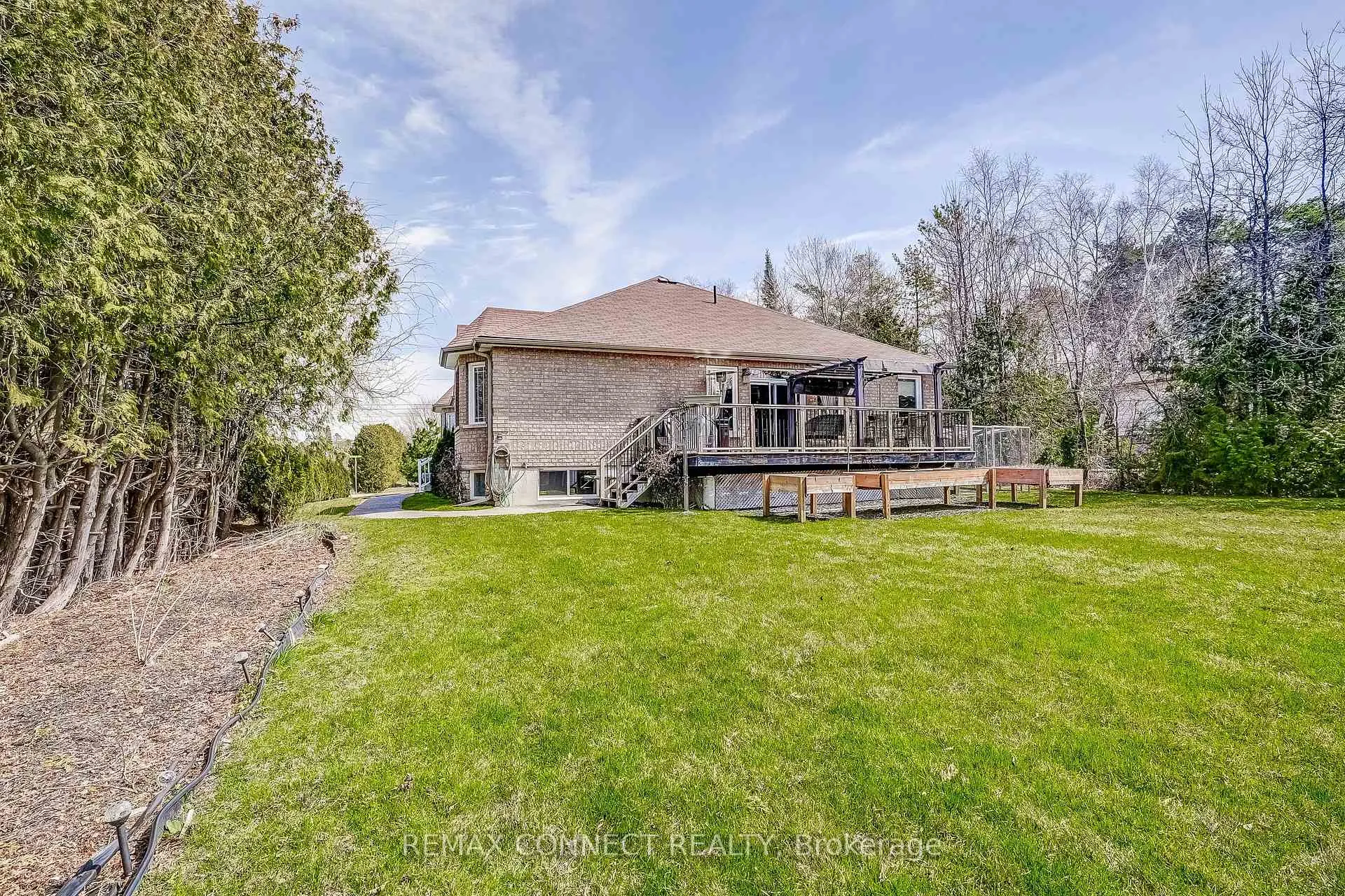 Photo 27 of 46 Alexander Boulevard, Georgina, Sutton & Jackson's Point — HOMEH