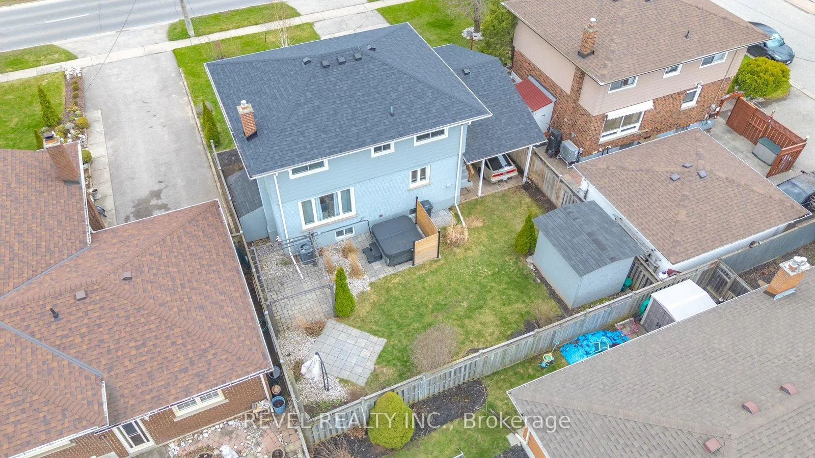 Photo 45 of 22 Paris Road, Brantford, Henderson-Sky Acres — HOMEH