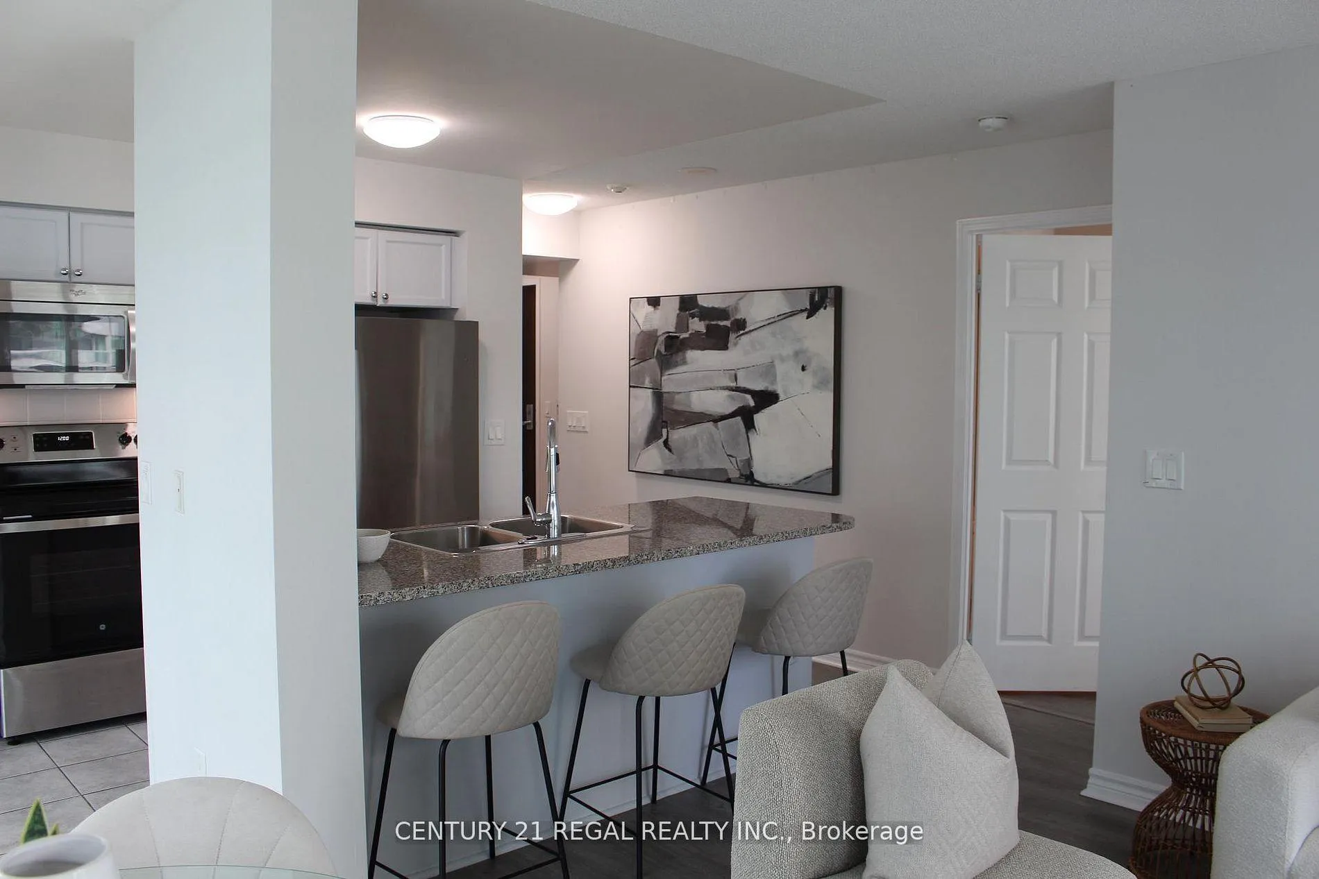 Photo 12 of Unit 2706, 19 Grand Trunk Crescent, Toronto, Waterfront Communities — HOMEH